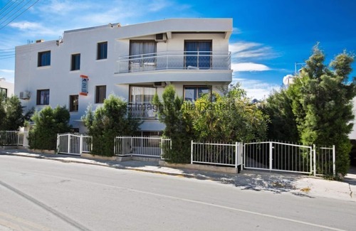 Ayia Napa Cottage | An apartment that sleeps 3 guests in 1 bedroom