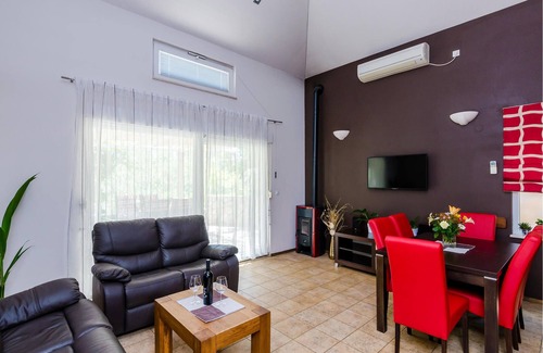 Mrcevo House | An authentic Dalmatian stone cottage on a hill, surrounded by unspoiled nature in the heart of the D