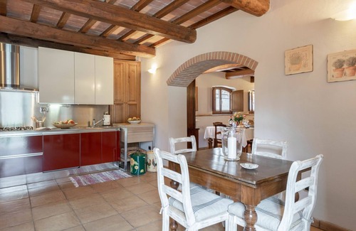 Poppi Villa | An authentic Tuscan stone house in an exellent location with amazing green views