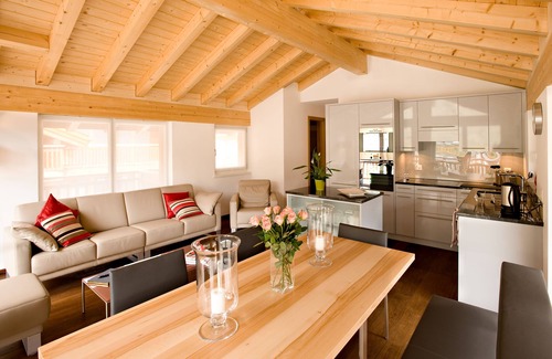 Zermatt Apartment | An elevated, duplex, 4 bedroom apartment with Matterhorn Views