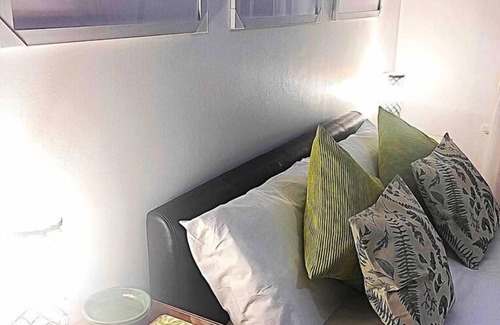 Hampstead Apartment | ✨ An ENCHANTING ✨ flat - the BEST location in Hampstead 🌟