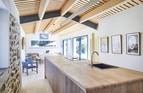 Ile d'Yeu House | An unusual stay in a uniquely restored space