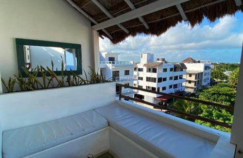 Mahahual Apartment | Anacapri Suite - 4th Floor Penthouse Beach Front