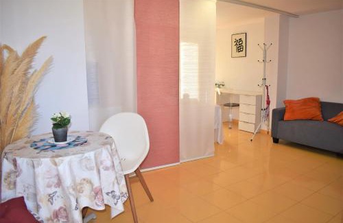 Oliva Apartment | Anacasa Avinyo Sector 5 AP120