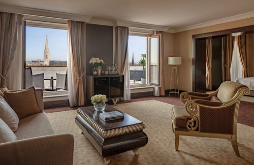 Erzsebetvaros Hotel | Anantara New York Palace Budapest - A Leading Hotel of the World