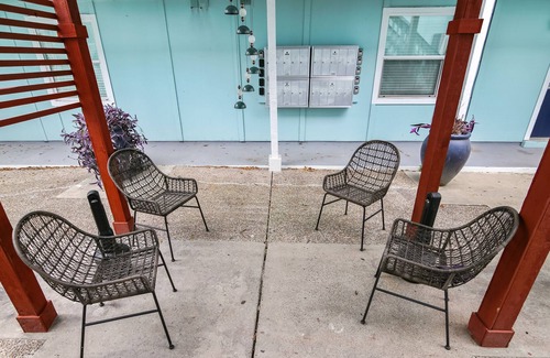 Galveston Condo | Anchor by Pleasure Pier #7: Updated Condo Community, Heart of the City