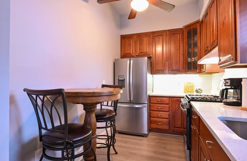 Annapolis Apartment | Anchor's Away in the Heart of Eastport!