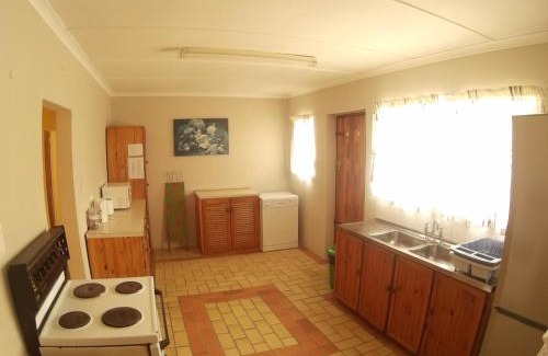 Cape Saint Francis House | Anchorage Cottage & The Moorings
