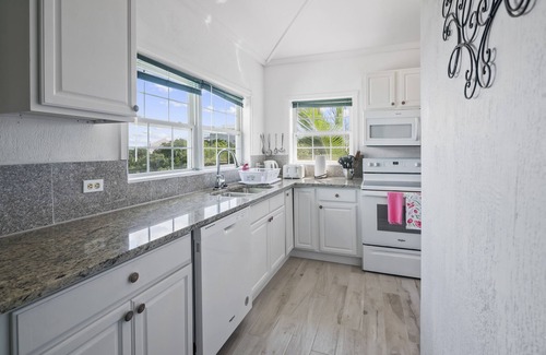 George Town House | Anchorage, George Town, Exuma, Bahamas surrounded by Turquoise seas