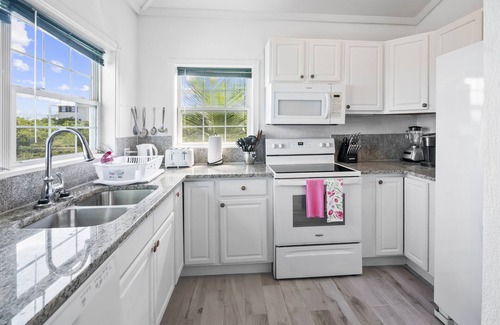George Town House | Anchorage, George Town, Exuma, Bahamas surrounded by Turquoise seas