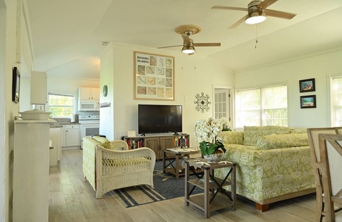 George Town House | Anchorage, George Town, Exuma, Bahamas surrounded by Turquoise seas