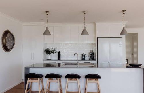 Bicheno House | Anchored@Bicheno - Ohmyview!