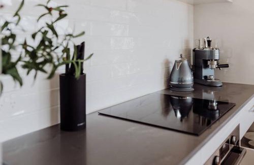 Bicheno House | Anchored@Bicheno - Ohmyview!