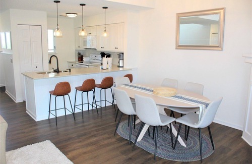Manteo Condo | Anchors Away, Dog-Friendly & Upgraded Condo in Pirate's Cove!
