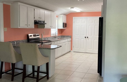 Killian House | Anchors Away! Relaxing getaway on the water!