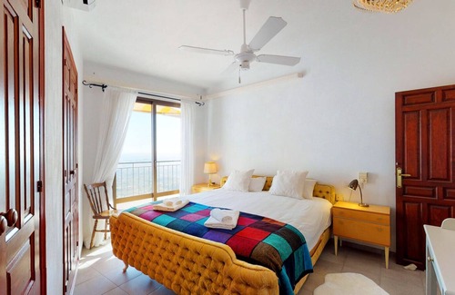 Mijas Pueblo Apartment | Andalusian penthouse with spectacular views