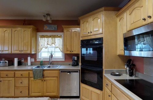 Cherry Grove Beach House | Anderson Cottage Oceanfront Beach House with Pool in Cherry Grove