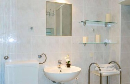 Milohnici Apartment | Andjelka (KRK310) by Interhome