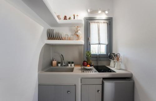 Piso Livadi Apartment | Anemones Studios & Suites - Onar Hotels Collection