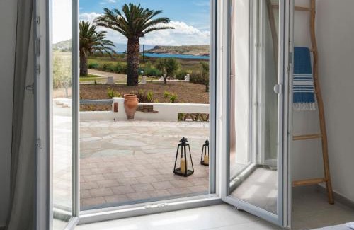 Piso Livadi Apartment | Anemones Studios & Suites - Onar Hotels Collection