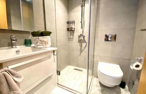 RACINE EXTENSION Apartment | Anfa Living 29-The Gatsby 5 Chic&New Apt near Sea