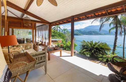 Angra dos Reis Villa | Ang043 - Charming 4 bedroom house on an island in Angra
