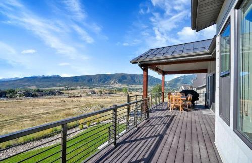 Wolf Creek House | Angels Landing All Season Paradise Powder Mountain Views & Golfing
