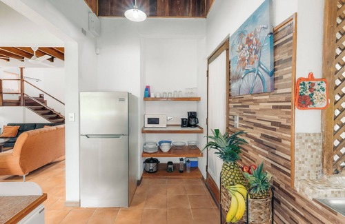 Playa Hermosa Condo | Angels Mar Villa Hermosa 2b/2b European Villa