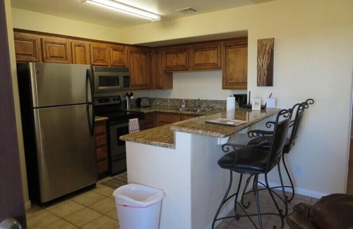 Mesquite Condo | Angels Peak by Mesquite Vacation Rentals with Park View and $510 free daily activities