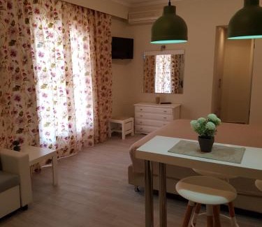 Lakones Hotel | Angels Pool Studios and Apartments
