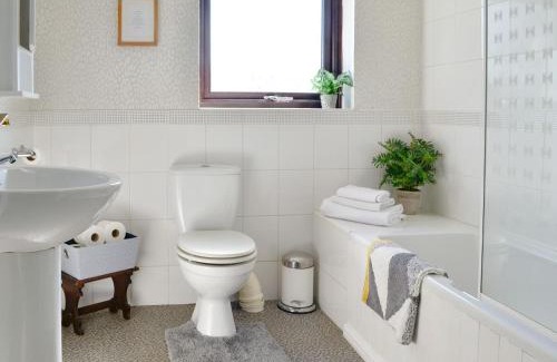 Carlisle House | Angerton Cottage