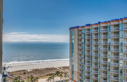 Myrtle Beach Condo | · Angle Oceanfront 2BR Condo - Top Rated Resort!