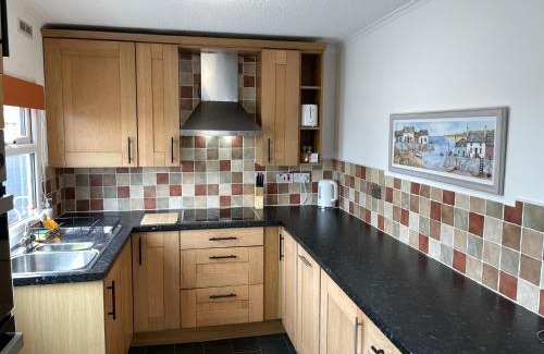 Caergeiliog Ski Chalet | Anglesey hidden getaway