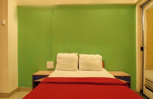 Mumbai House | Anil Guest House Santacruz East