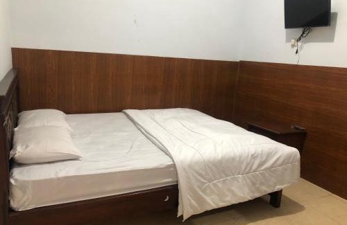 Ngaglik Hotel | Anind Guest House near Museum Angkut Batu RedPartner