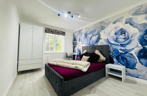 Ashford House | Anjaneya Homes - Double Room En-suites with Kitchenette