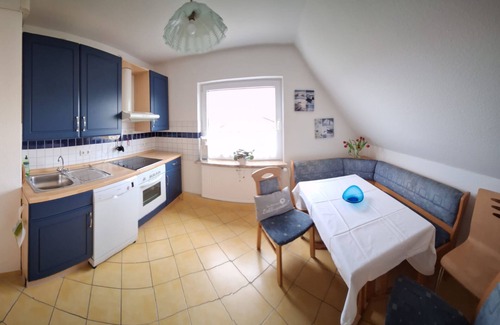 Lutt Kiepenbarg Apartment | Ankerplatz - 3-room apartment with balcony