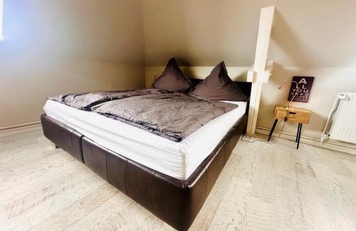 Neumuenster Apartment | Ankerplatz Neumünster, Parkplatz