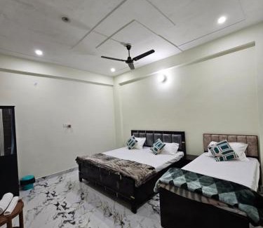 Allahabad House | Ann's homestay