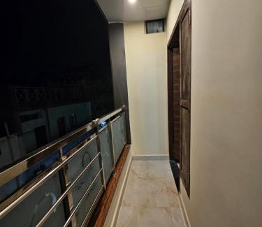 Allahabad House | Ann's homestay