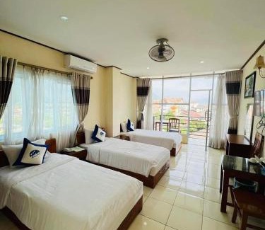 Vang Vieng Hotel | Annecy Hotel Vang Vieng