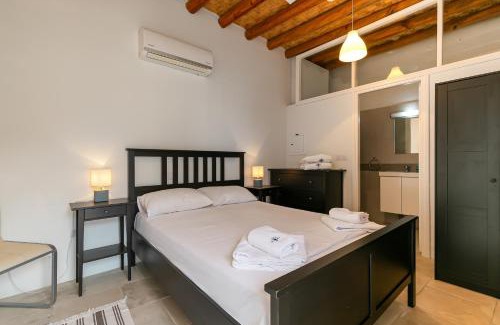 Kato Lefkara House | Annis House