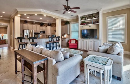 Frangista Beach House | Another Slice of Paradise