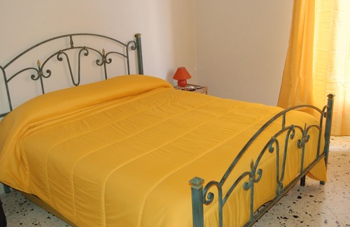 Corso dei Mille - Sant'Erasmo Hotel | Antadia B&B