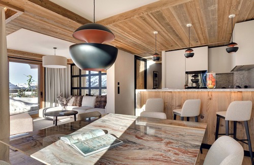 Meribel Apartment | Antarès STELLA 001 - Ski in/ski out apartment