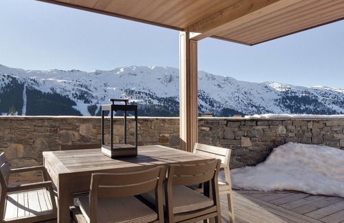 Meribel Apartment | Antarès STELLA 001 - Ski in/ski out apartment
