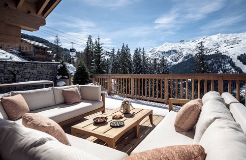 Meribel Apartment | Antares Chalet LUNA ski-in ski-out