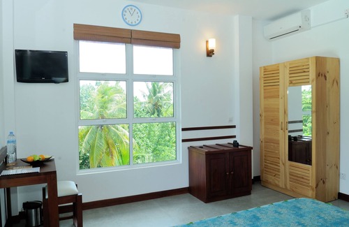 Dhangethi Hotel | Antares Dhangethi