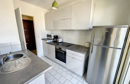 Cap-d'Antibes Apartment | Antibes - attractive apartment with panoramic views & 300m from 2 beaches