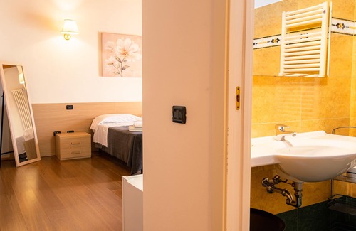 Citta Antica House | Antiche Mura 1 - One Bedroom Guest House, Sleeps 3